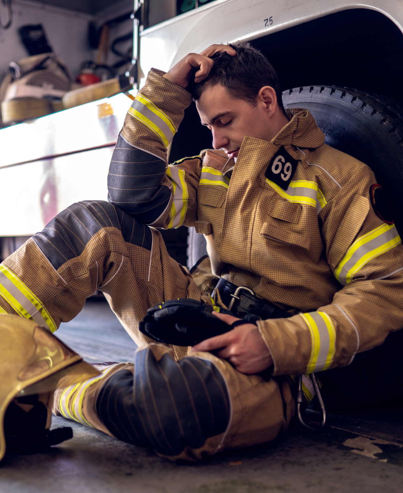 Einsatzkraft Feuerwehr erschöpft